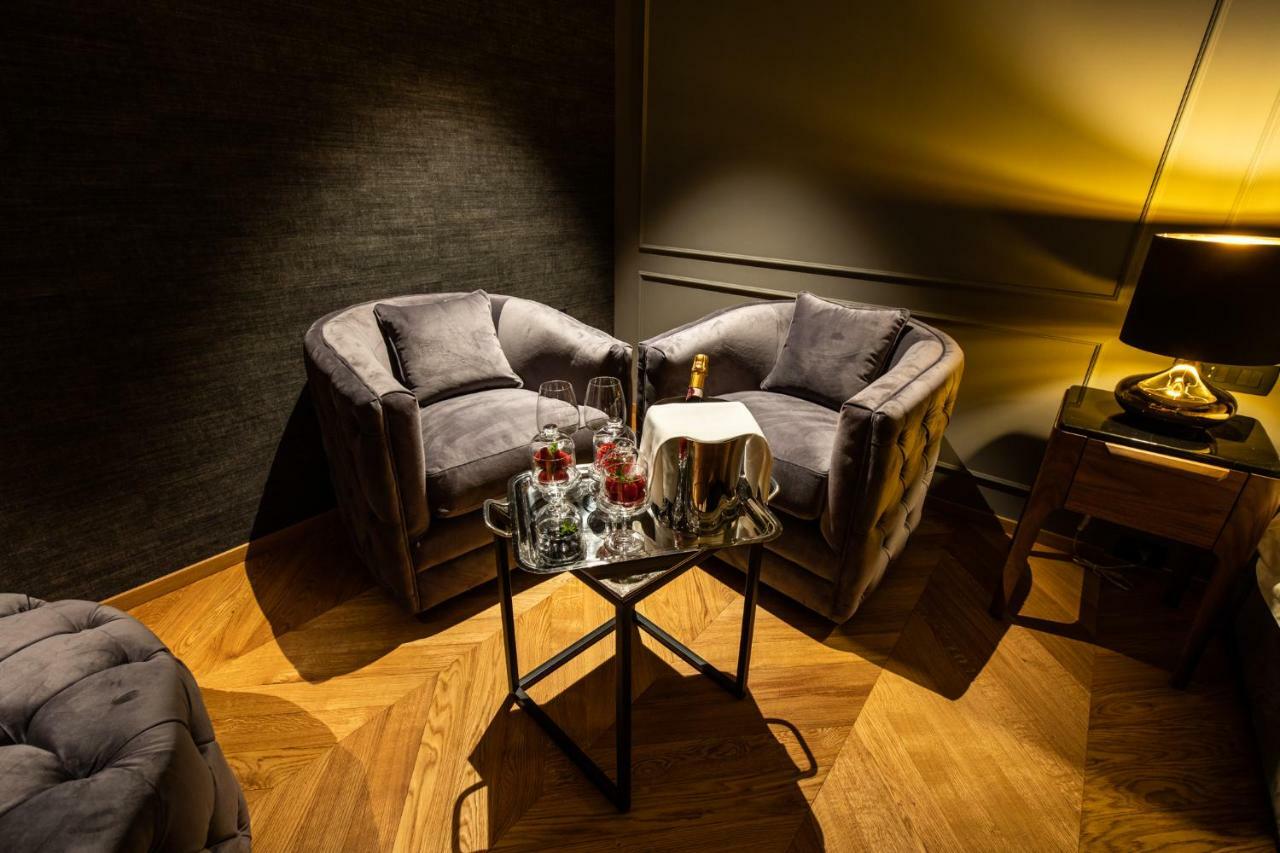 Hotel Dam Boutique & Restaurant
