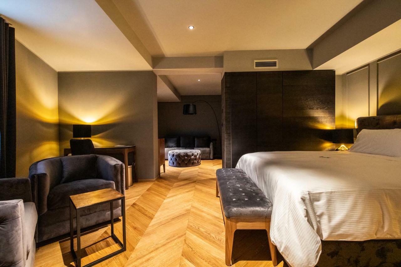 Dam Boutique & Restaurant 4*